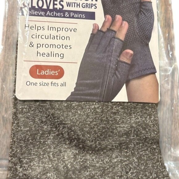 Womens Compression Gloves With Grips One Size Fits Most Promotes Circulation - Picture 6 of 6